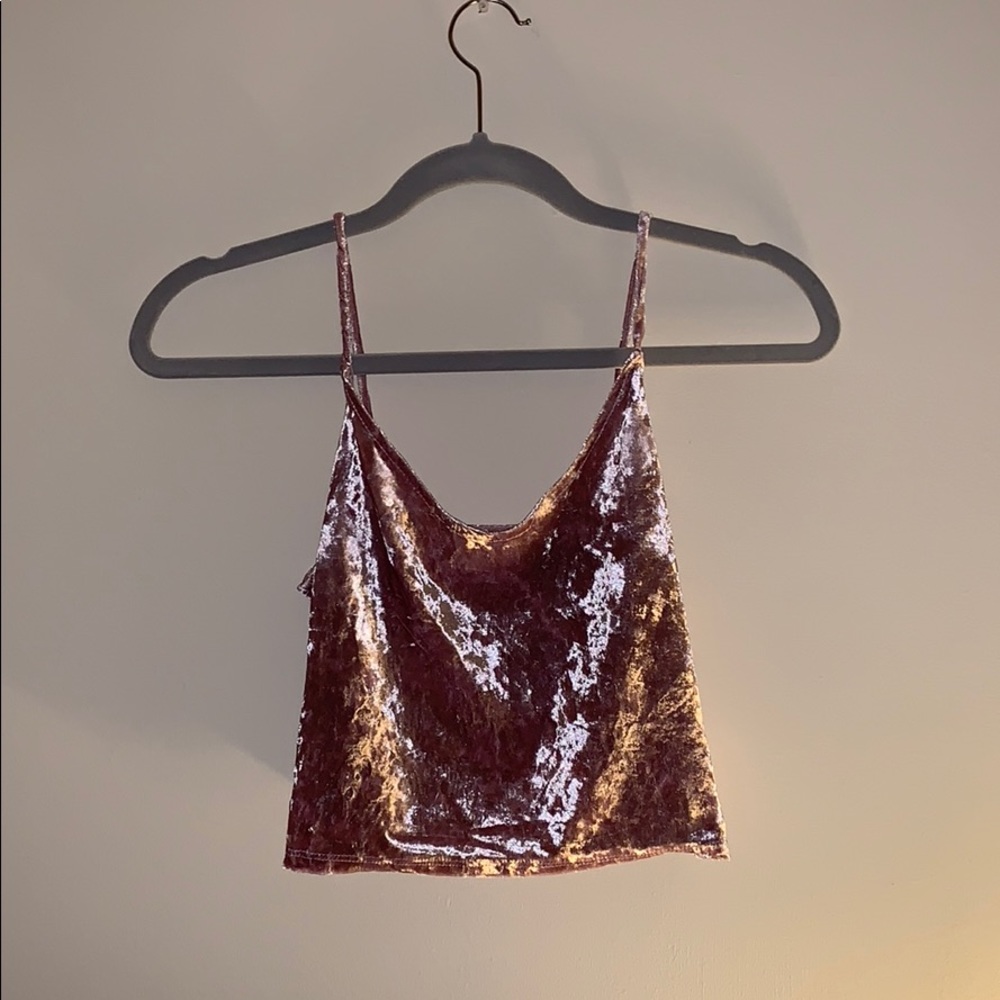 Light pink velvet cropped tank top